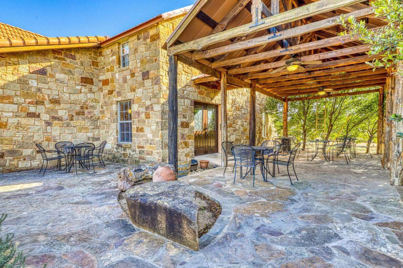 프레드릭스버그 The Pecan @ Mendelbaum Winery Guest Cabins 빌라 외부 사진